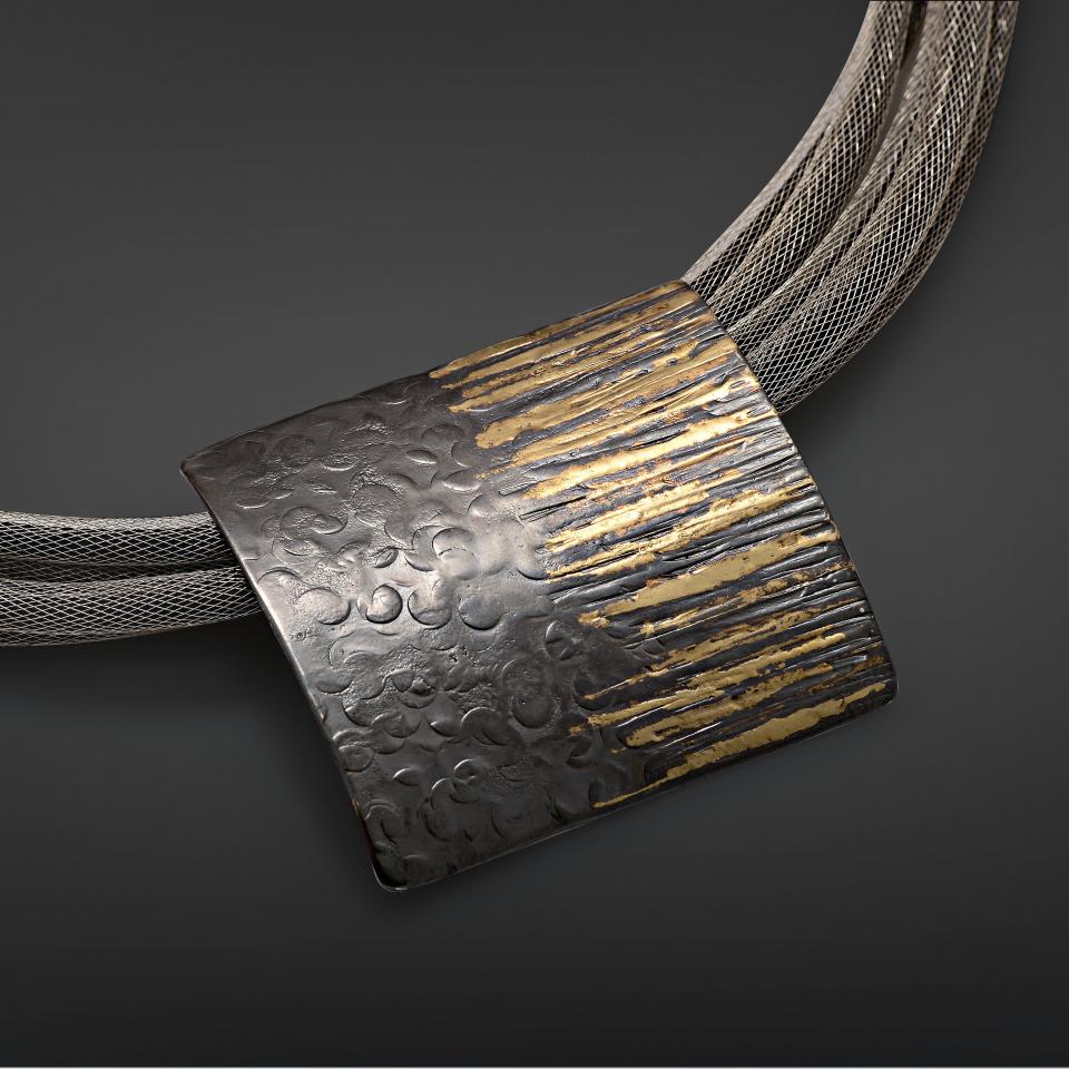 Rays necklace with pendant 23