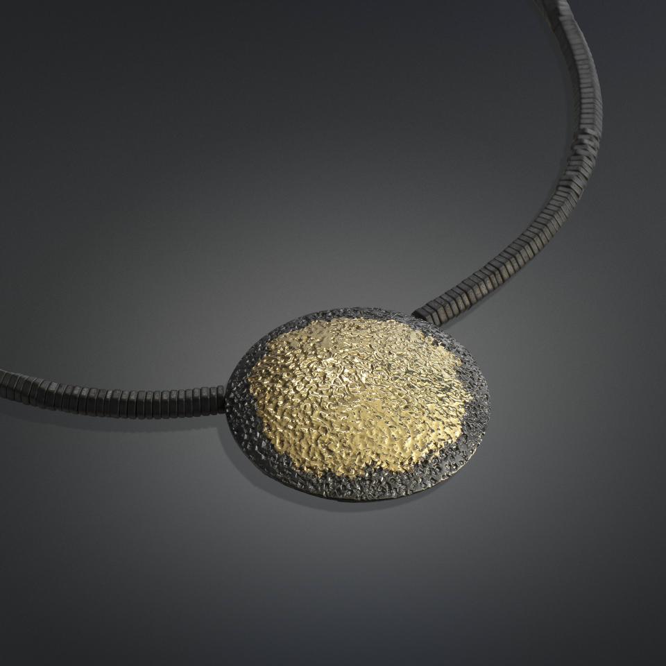 Textures necklace with pendant 27