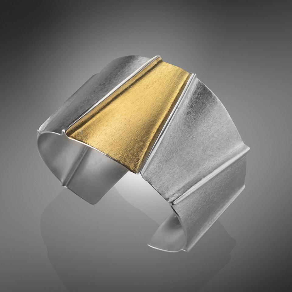 Horizons bracelet 27